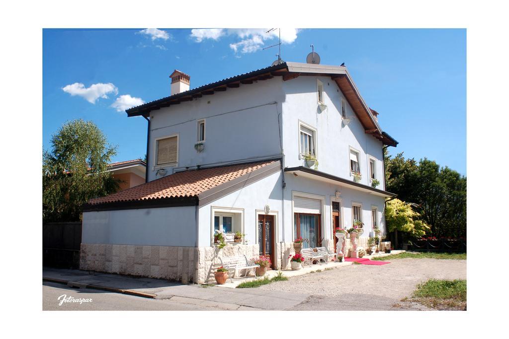 Villa Fiorita Monfalcone Bilik gambar